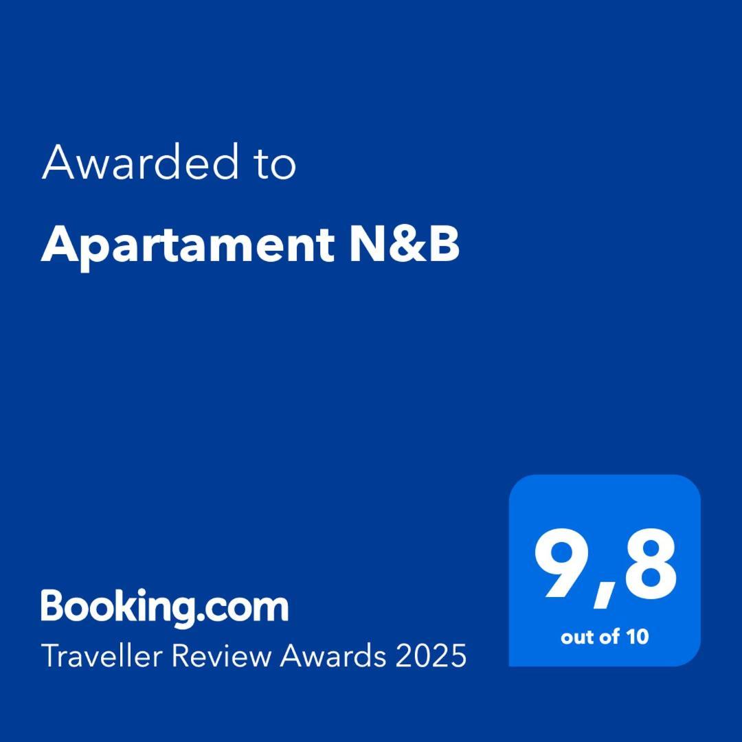 Apartament N&B ชกลาร์สกา ปอเรมบา ภายนอก รูปภาพ